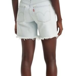 Levi's Women's 501 Mid Thigh Shorts Light Wash